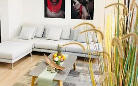 Hotel Apartment With 2-En Suite Bedrooms